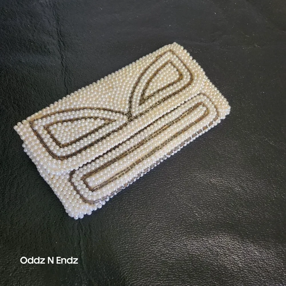 Vintage Beaded White Pearl Evening Clutch Purse With Snap‎ Closure